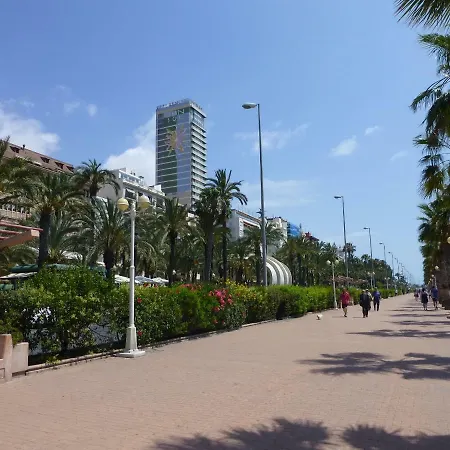 Espacioso Y Centrico Piso Con Zona Chill Out *