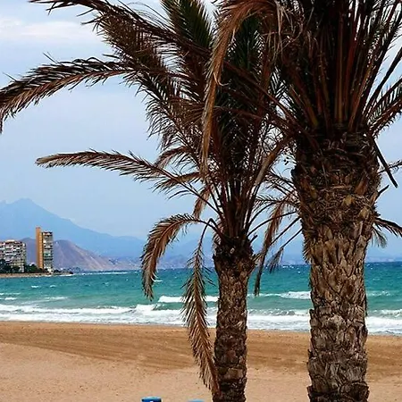Espacioso Y Centrico Piso Con Zona Chill Out 알리칸테